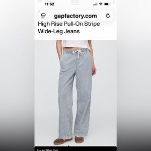 GAP Factory Blue and White Striped High Rise pull-on wide leg Jeans -Large